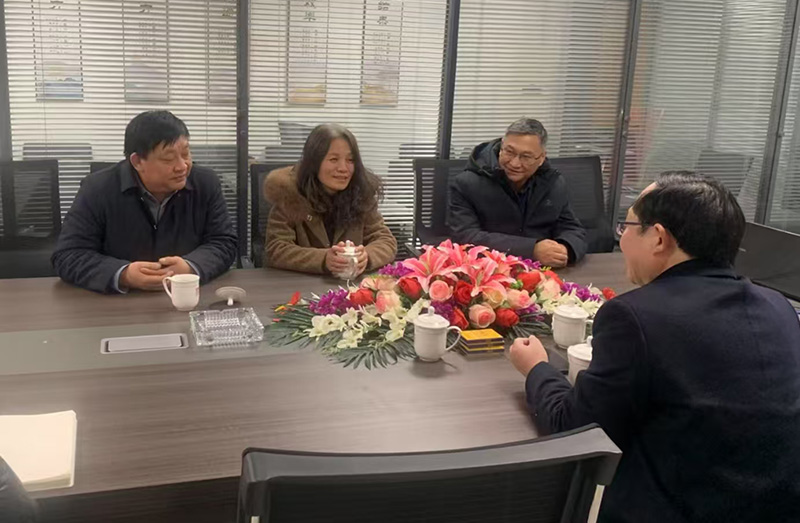 莅临我校考察指导工作